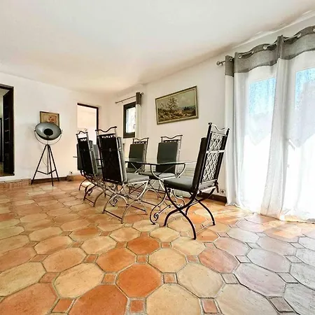 Des Terriers - Privative 6 Personnes 4*